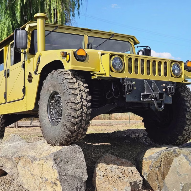 Humvee with Towing System